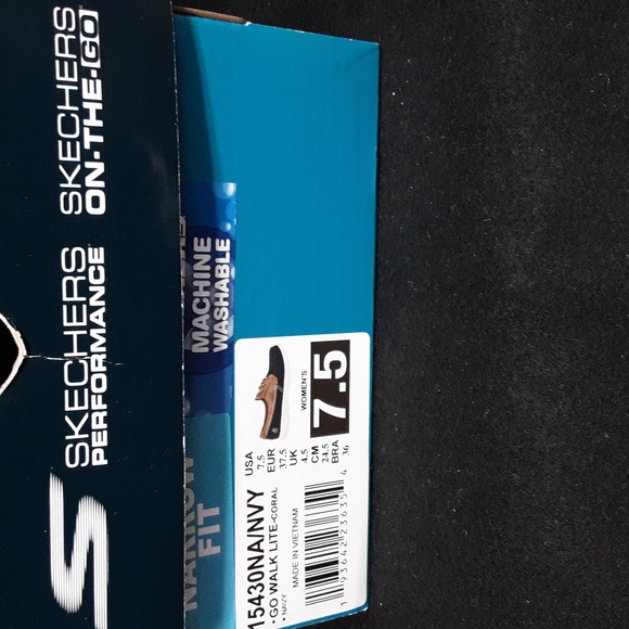 Skechers Navy and Tan Casual Shoes - Picture 8 of 8